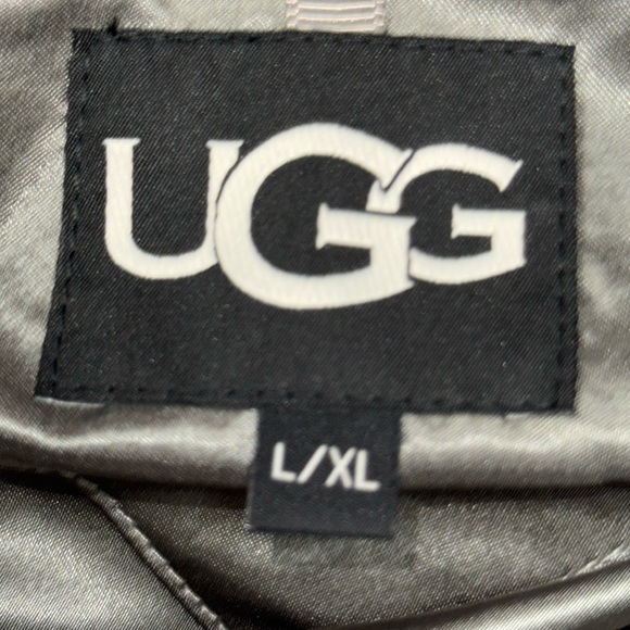 UGG ALESANDRA FAUX FUR WRAP COAT - Picture 3 of 3